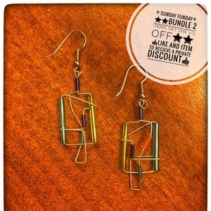 Chico’s wire dangle earrings